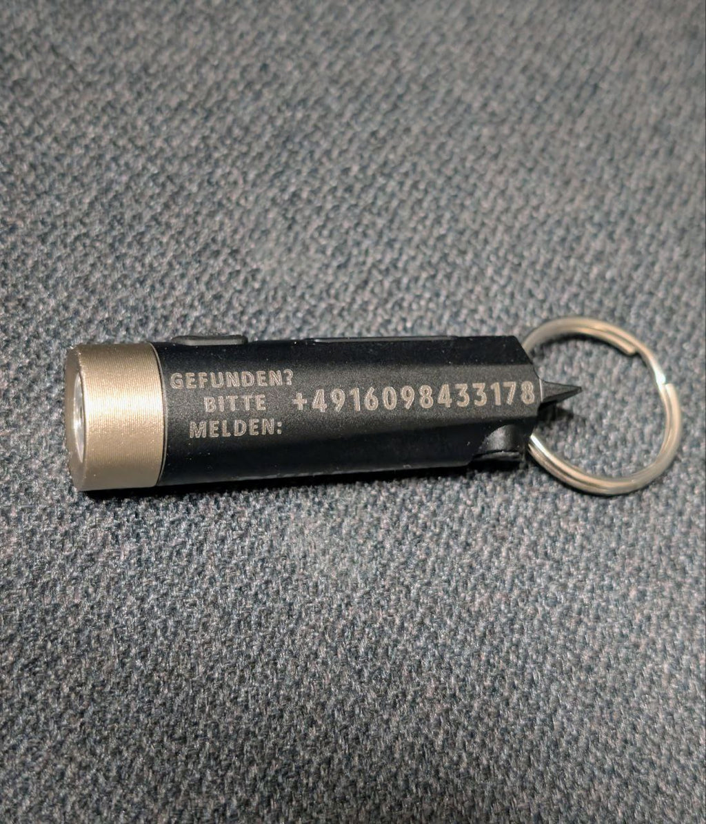 Philips SFL1121 Mini EDC Taschenlampe. Wiederaufladbar, LED, 3 Modi mit Anti-Lost-Text oder individueller Lasergravur