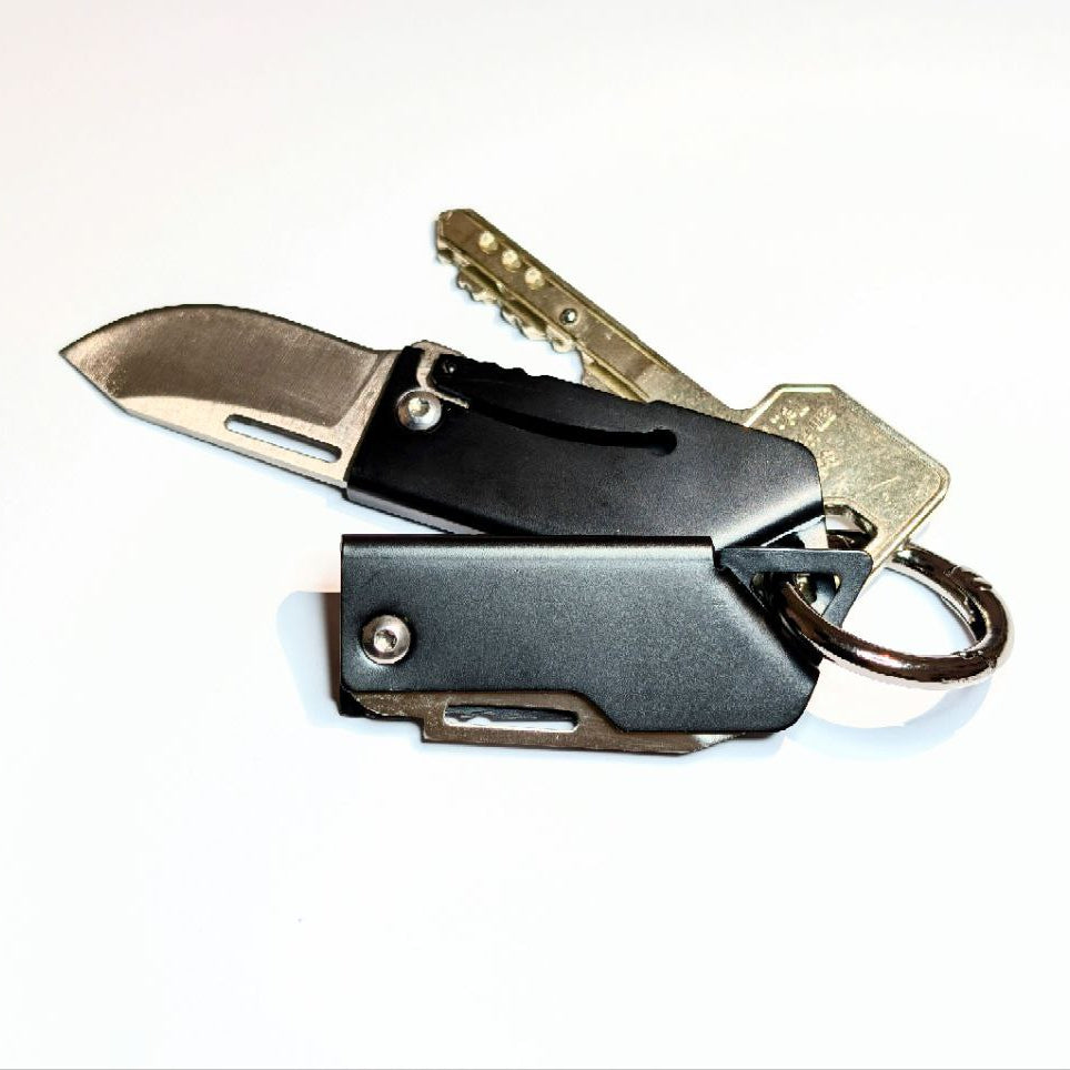 Mini Schlüsselanhänger-Messer — kompakt & rostfrei